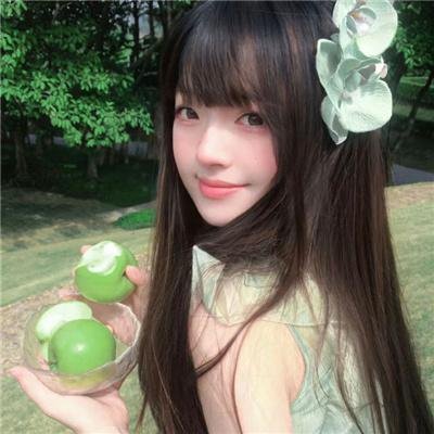 王家欣