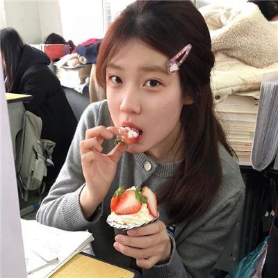 卡美娜万岁